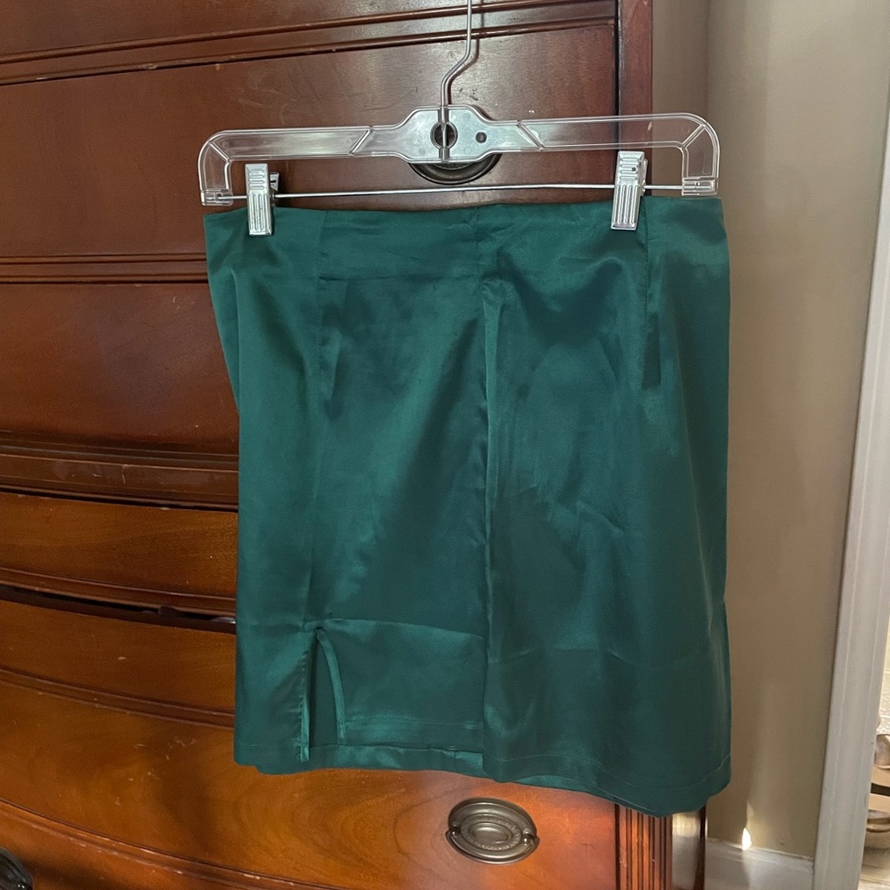 emerald green satin skirt